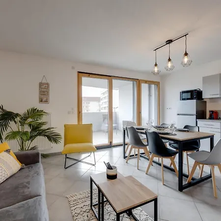 L'art De - 2 Bedroom Near The Center Terrace And Garage Annecy
