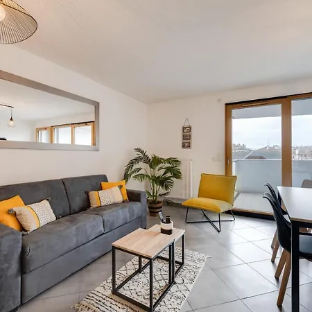 L'art De - 2 Bedroom Near The Center Terrace And Garage Apartment *