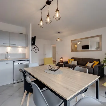 L'art De - 2 Bedroom Near The Center Terrace And Garage